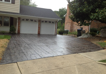 stamped and stained concrete driveway design
